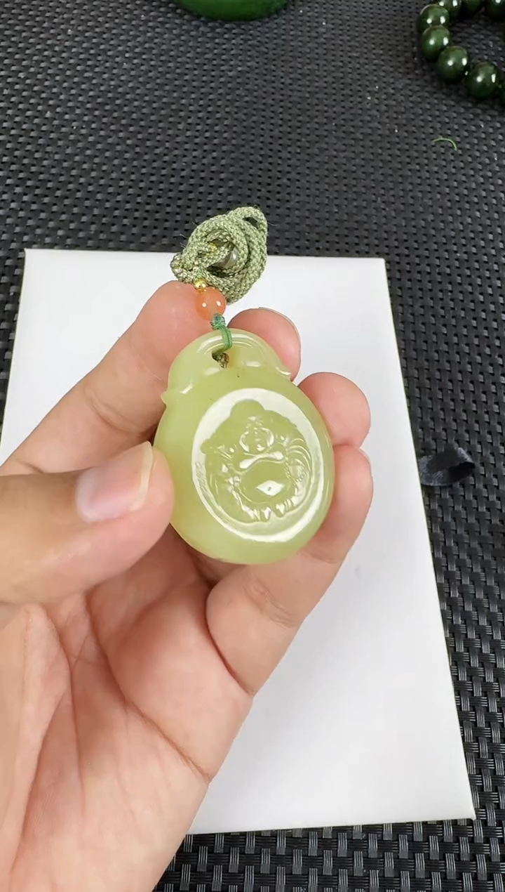 【闪购商品】和田玉吊坠未镶嵌逍遥佛