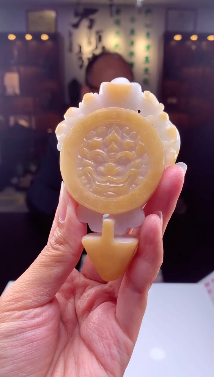 【闪购商品】定制翡翠未镶嵌挂件发货（拍一发一）