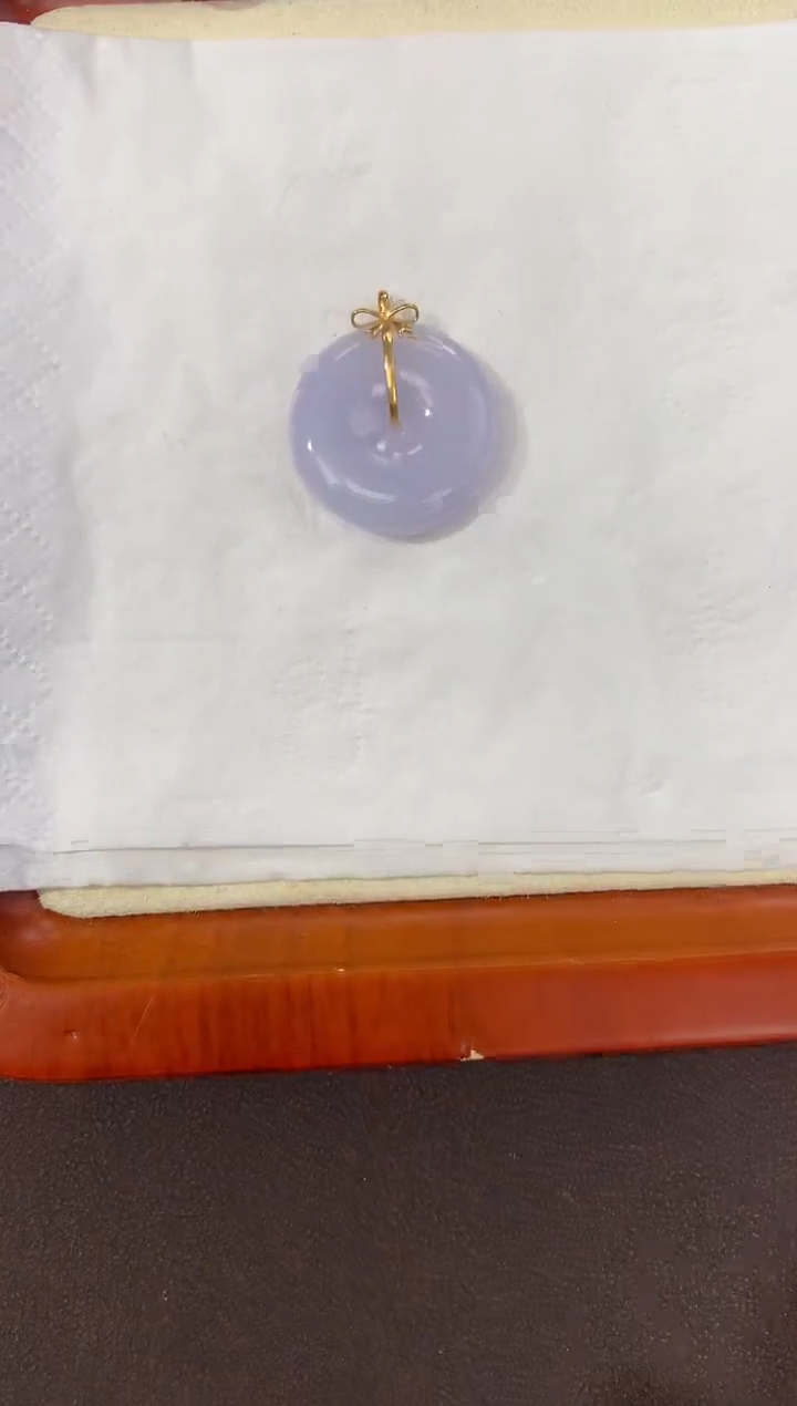 翡翠18K金镶嵌颈饰天然缅甸a货翡翠