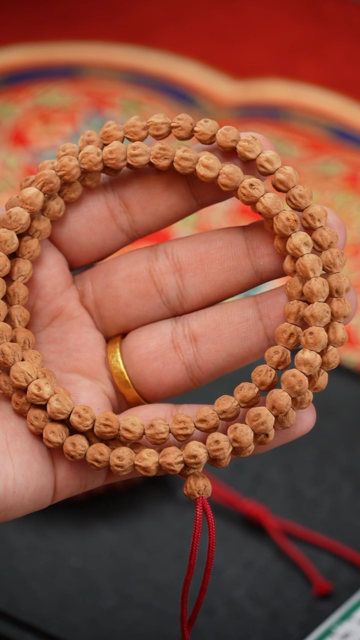 【闪购商品】柏香籽/百香籽吊坠白鲸鱼