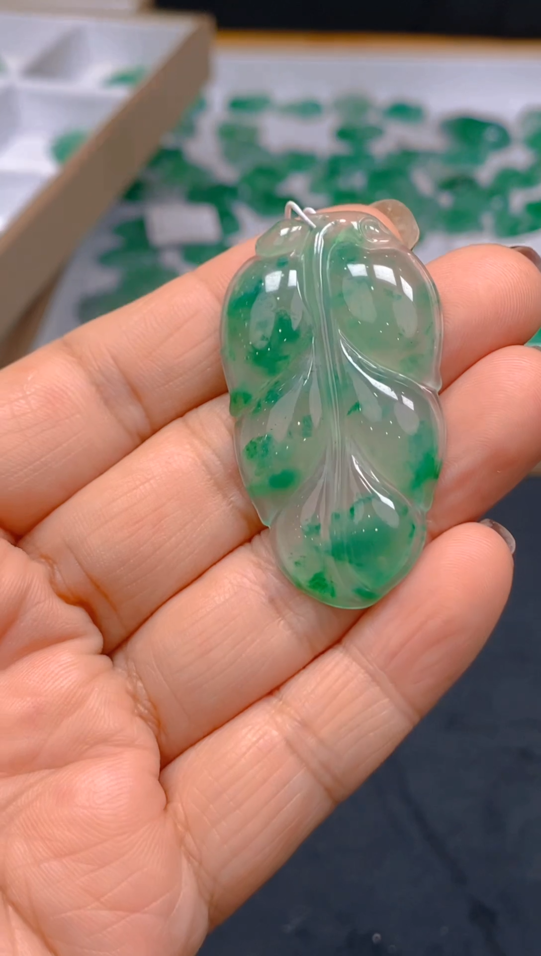 【闪购商品】石英质玉颈饰未镶嵌冰美人非洲翠A货冰种045