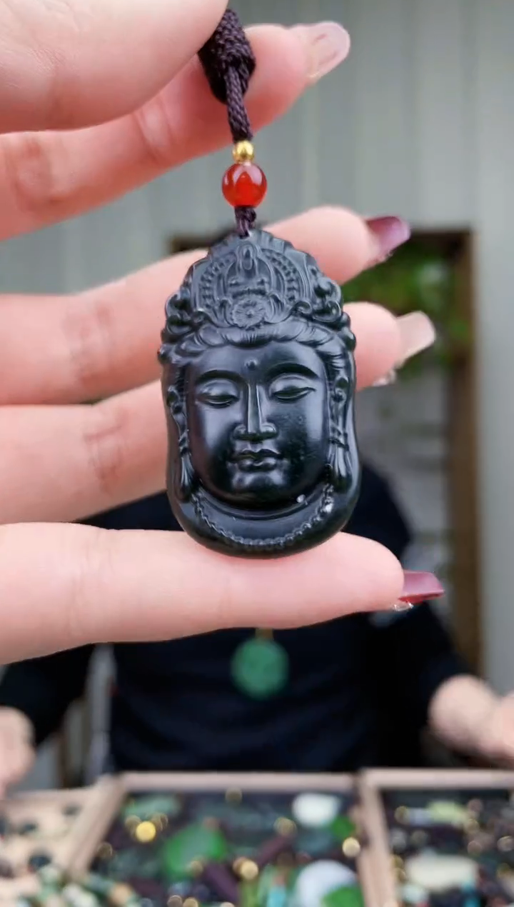 【闪购商品】和田玉挂件未镶嵌拍一发一，多样性发货