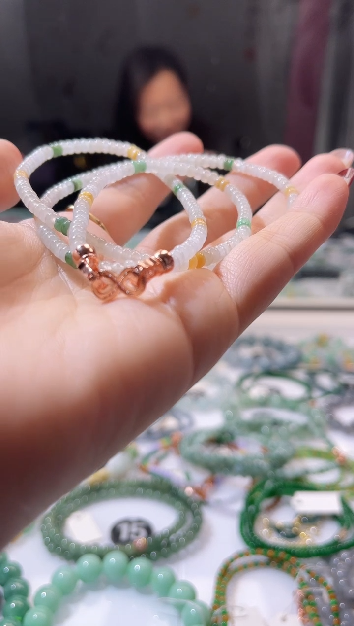 【闪购商品】翡翠颈饰钛钢天然翡翠A货翡翠多样性发其一