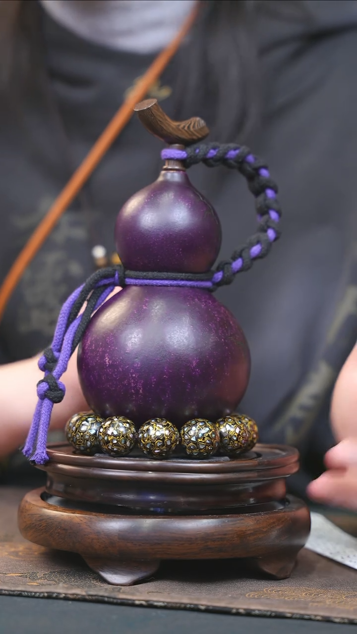【闪购商品】YF217大漆酒葫芦不包手串及旋转底座