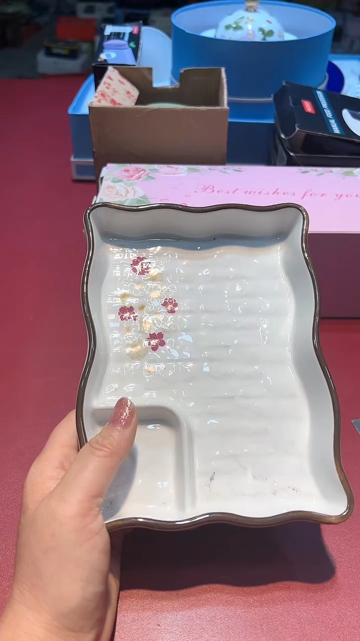 【闪购商品】瓷片锅碗瓢盆一件不剩