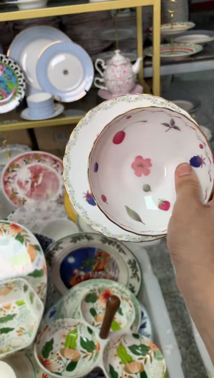 【闪购商品】瓷片陶瓷原单CC218餐具1个