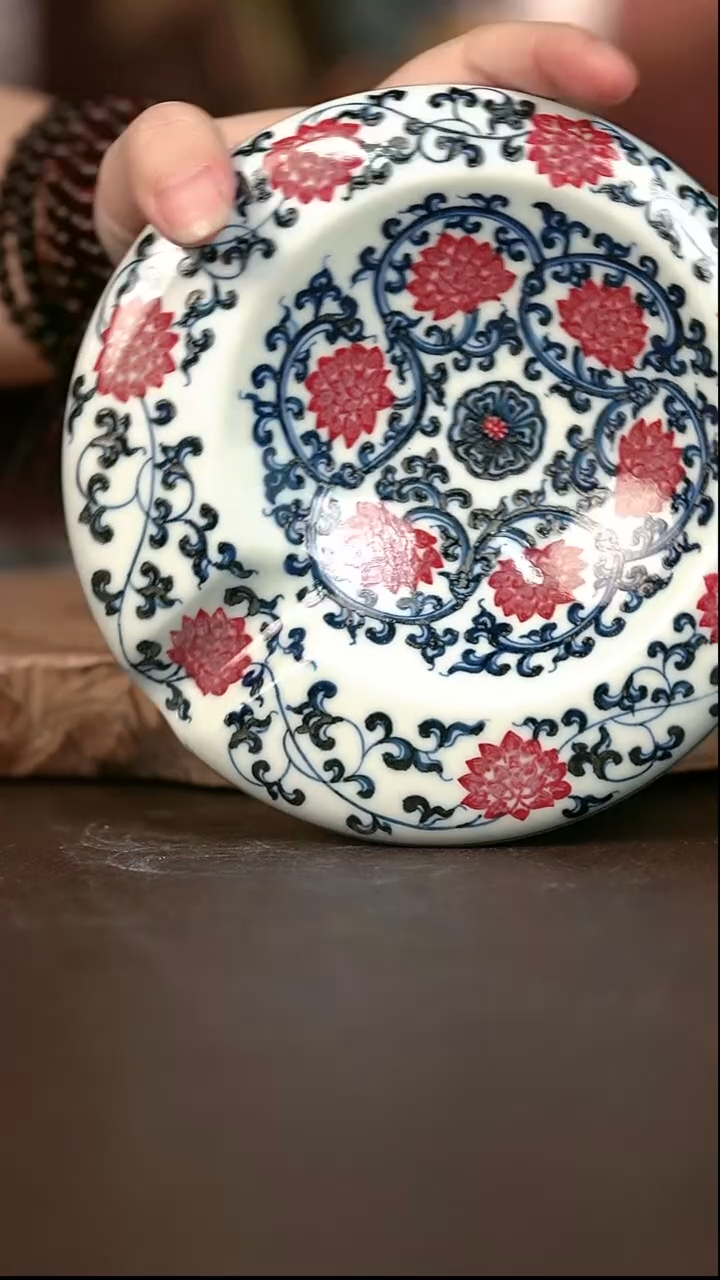 手绘微瑕 高温现代瓷 气窑  缠枝莲茄缸 