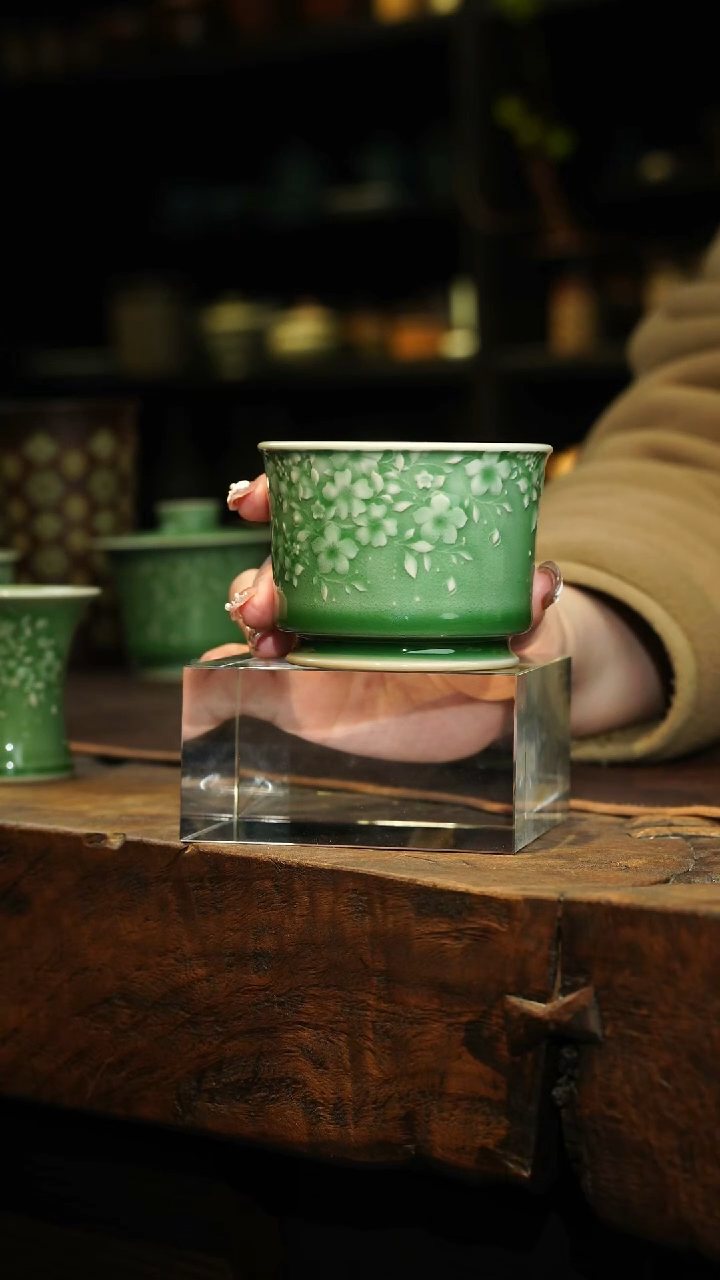【闪购商品】瓷片李斌 梅子青繁花 容天杯