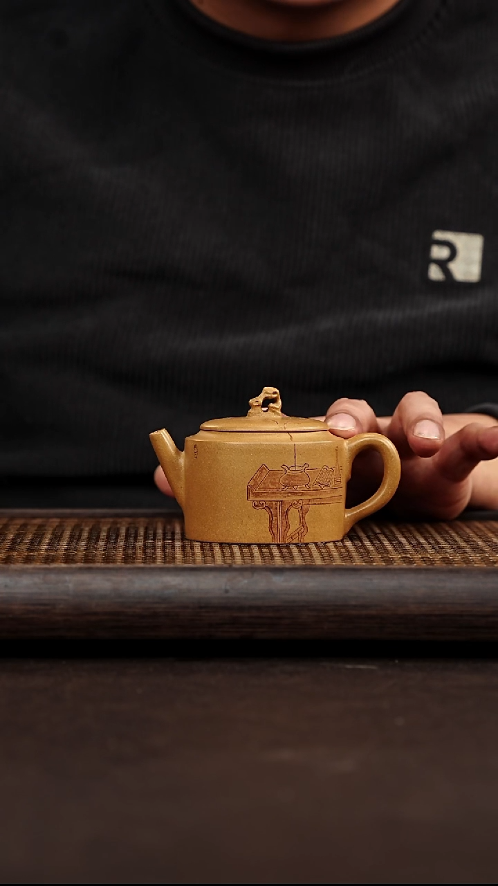 茶壶紫砂宜兴心悦紫砂    120CC