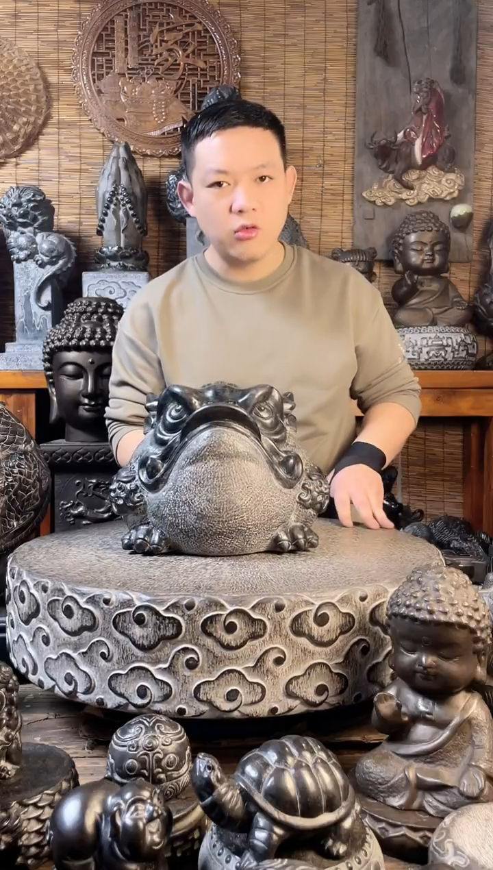 【闪购商品】30金蟾天然青石雕刻