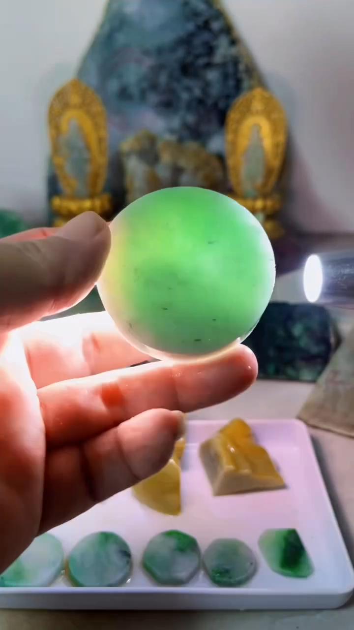 【闪购商品】翡翠吊坠(不含链)未镶嵌A431