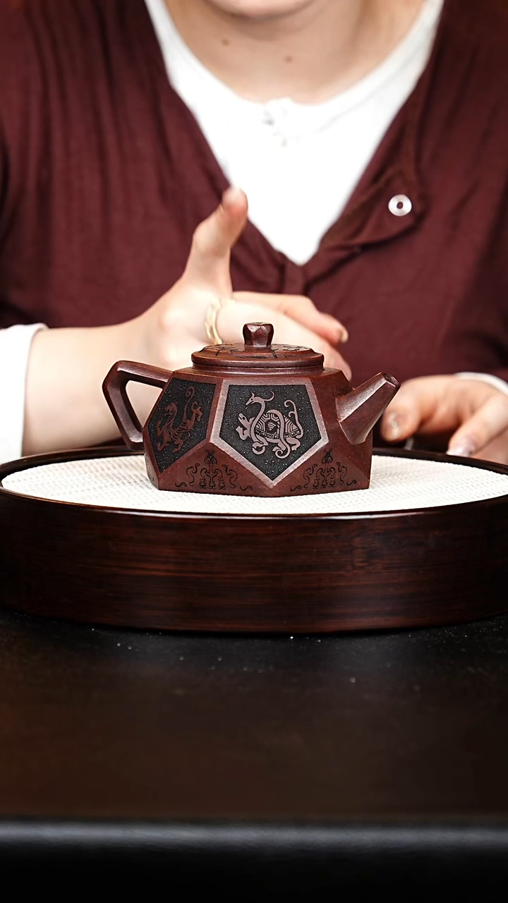 茶壶紫砂八方瑞兽