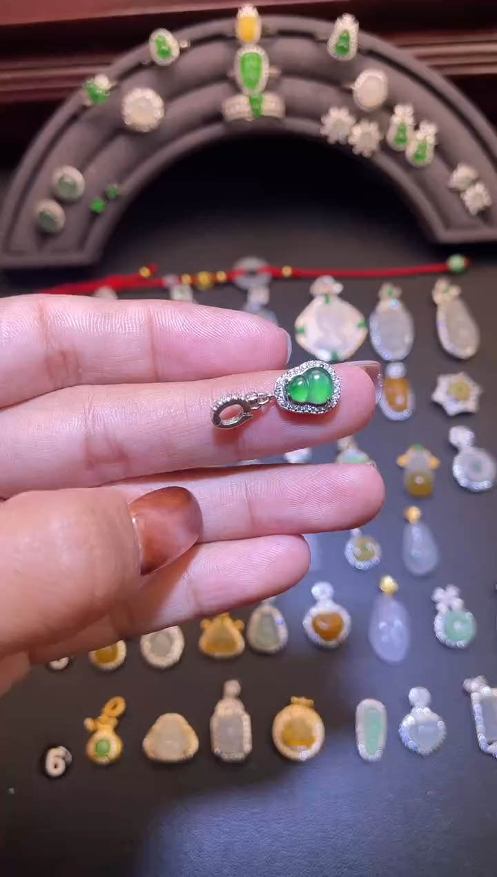 吊坠(不含链)银S925镶嵌翡翠1