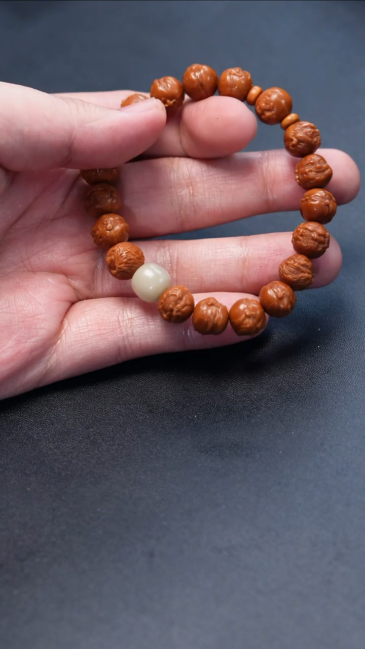 【闪购商品】橄榄核手串/手链猴头