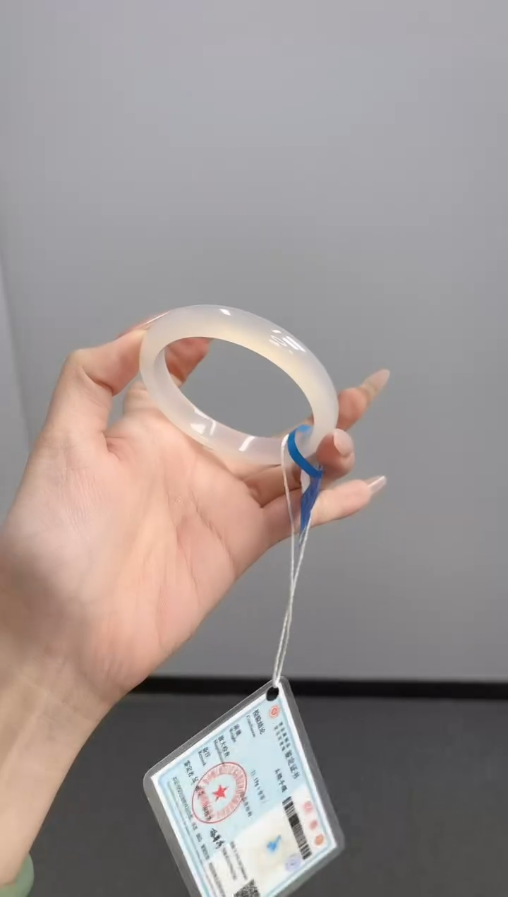 【闪购商品】玛瑙/玉髓手镯未镶嵌55圈