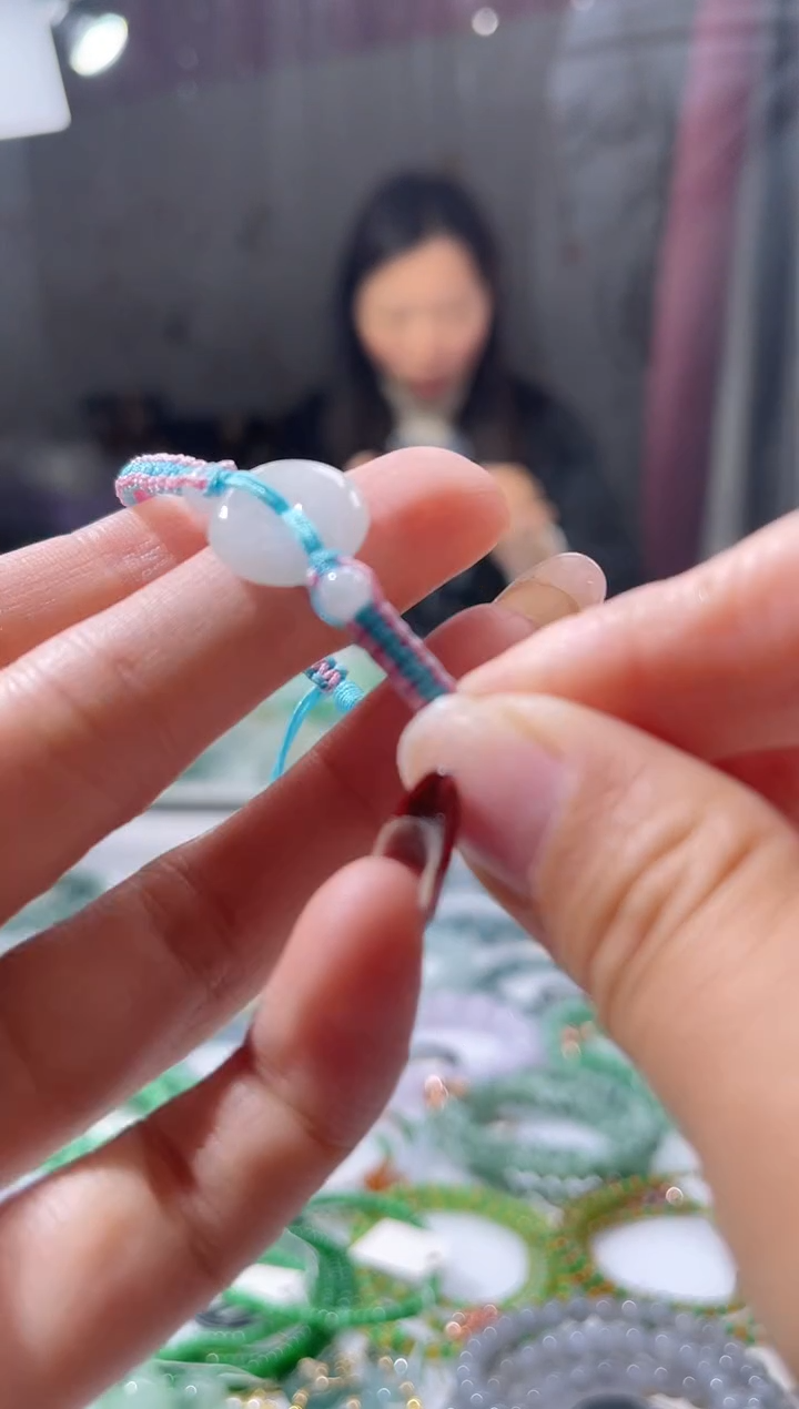 【闪购商品】翡翠手绳未镶嵌天然翡翠A货翡翠多样性发其一