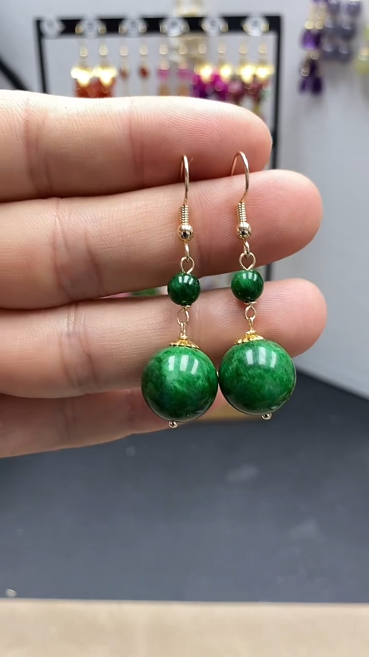 【闪购商品】翡翠耳饰银S925镀金镶嵌尺寸14mm连珠Q8