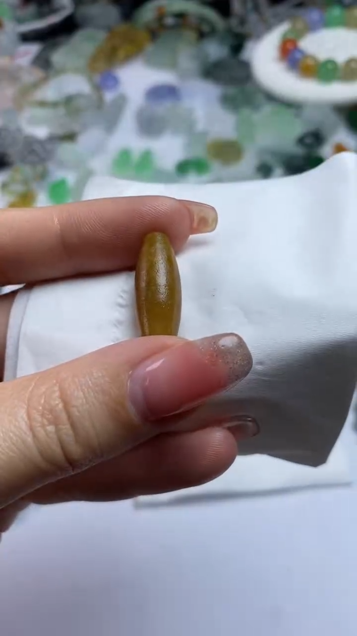 定制翡翠未镶嵌毛货定制不退不换