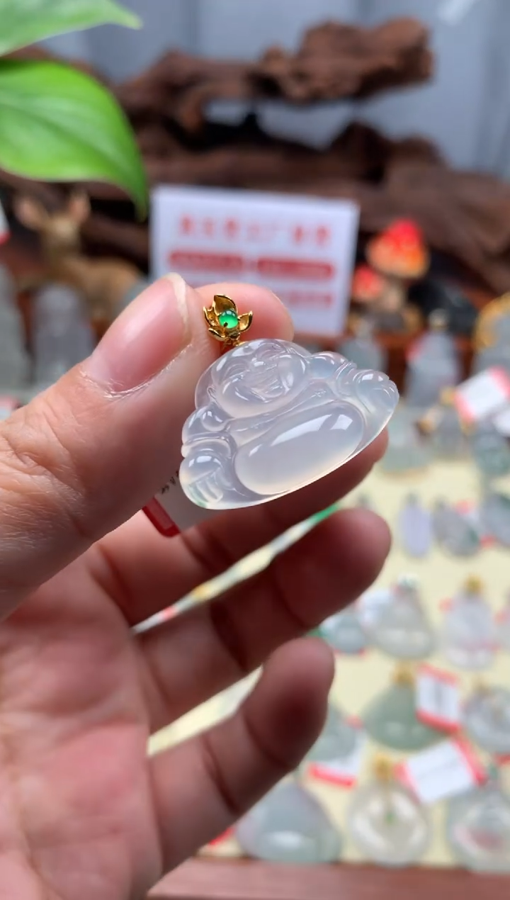 【闪购商品】翡翠颈饰18K金镶嵌佛公