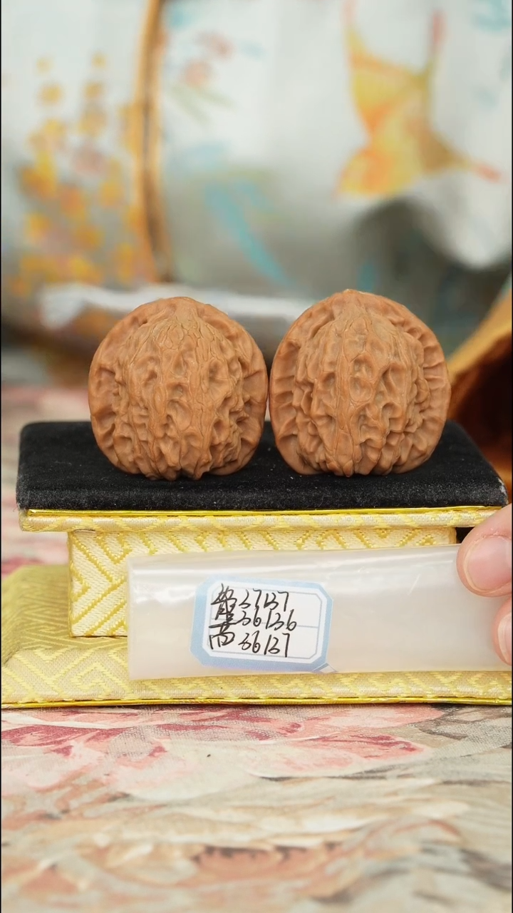 【闪购商品】文玩核桃把件非嫁接北京