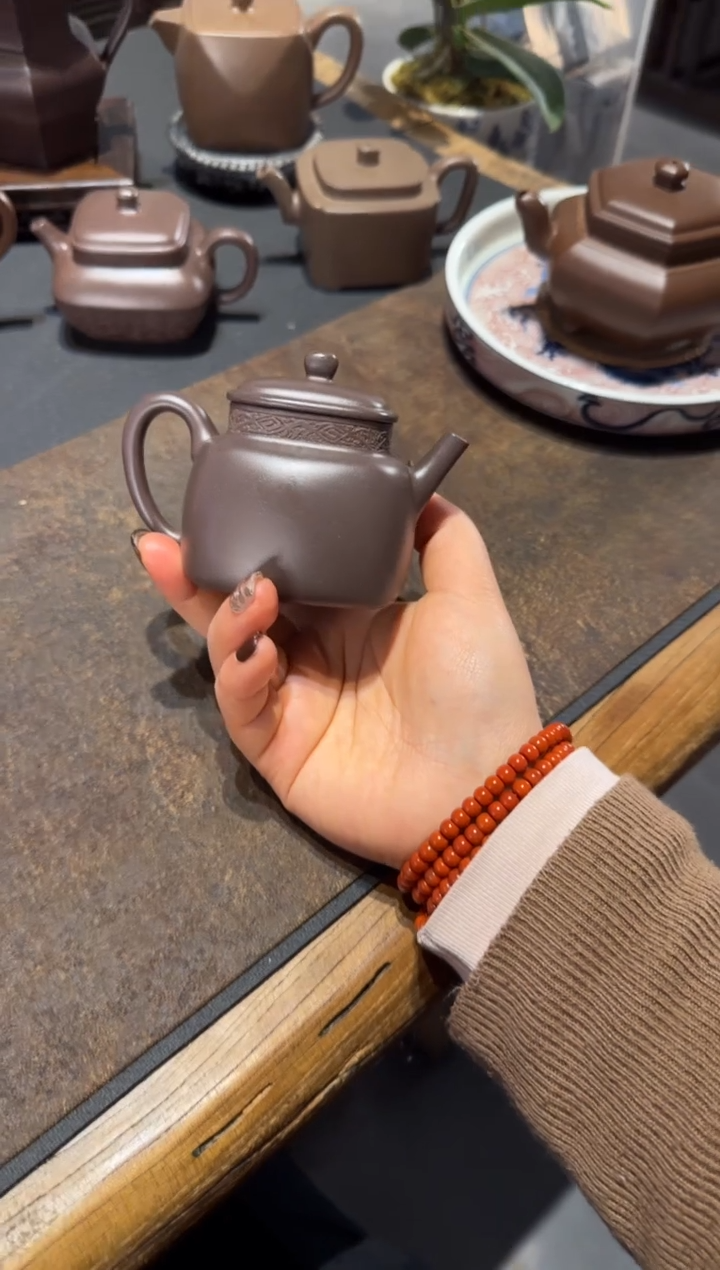 【闪购商品】紫砂茶壶四方言心