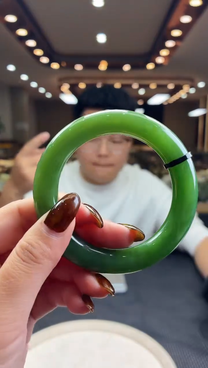 定制和田玉天然和田玉（拍一发一)