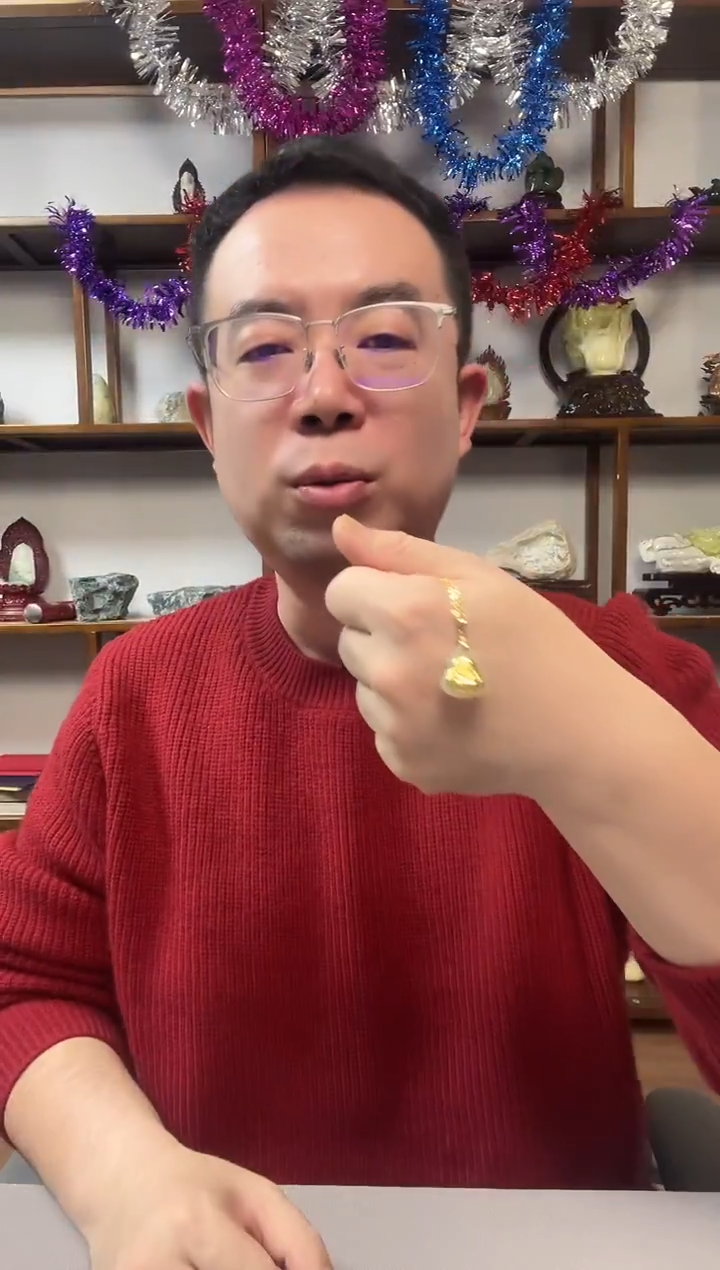 颈饰未镶嵌和田玉佛 不含链