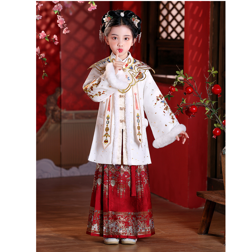 童锣湾秋冬仿妆花女童中式改良明制对襟拜年服【琼玉 · 和光满玉】