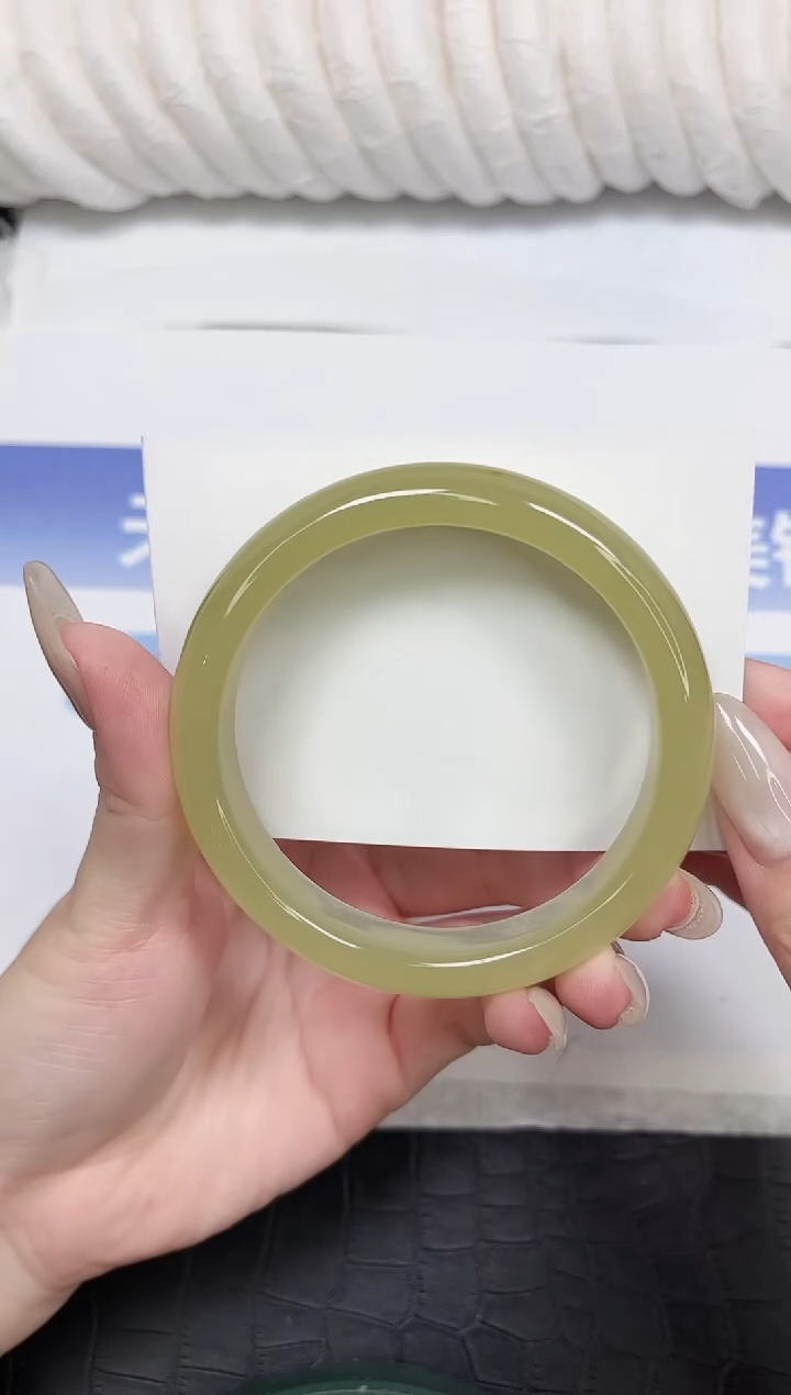 未镶嵌手镯石英质玉4-60.5