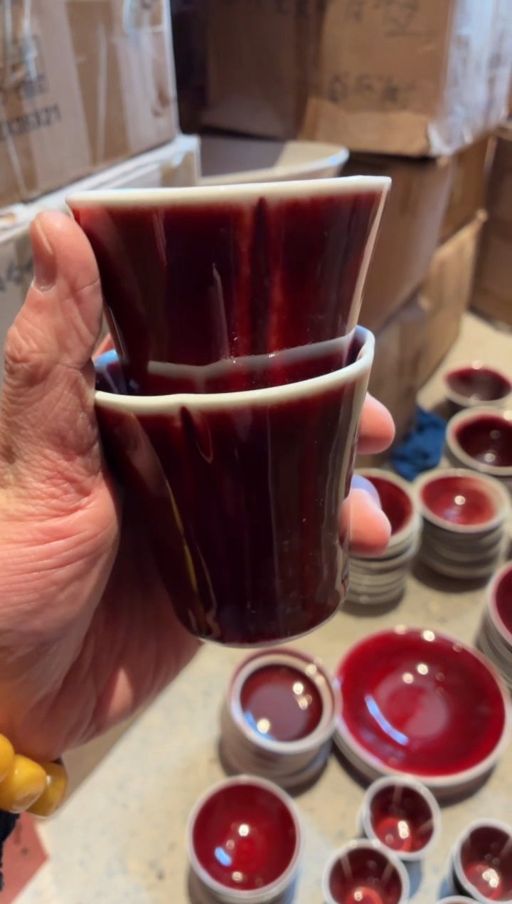 瓷片郎红花瓣水杯（拍一发二）