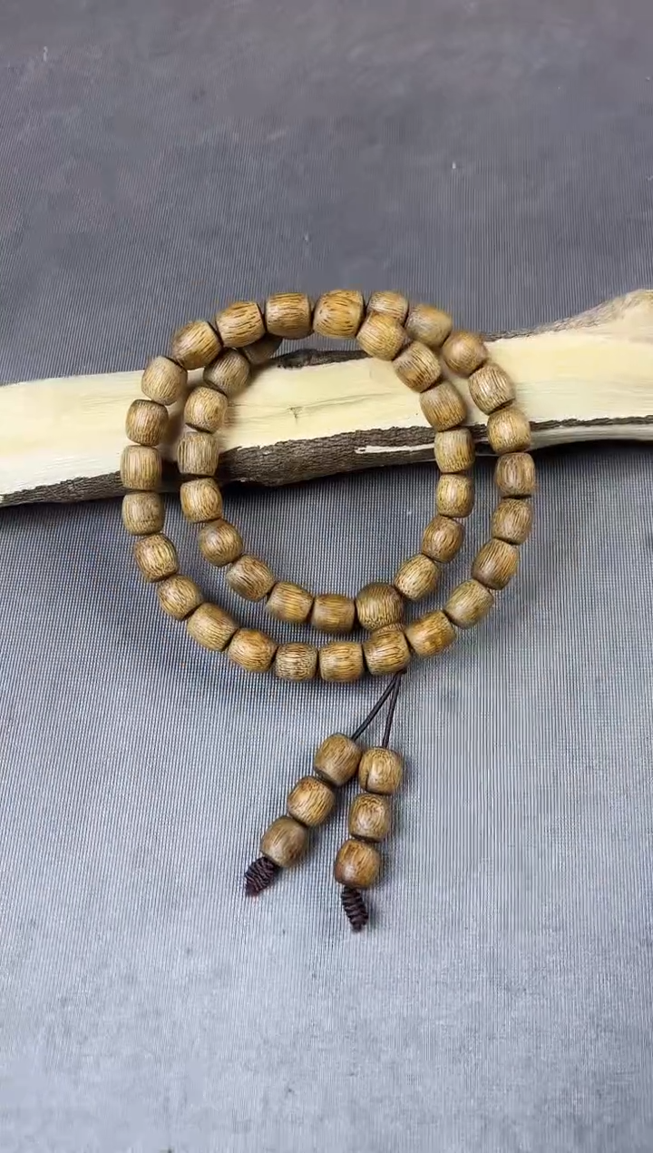 沉香沉香碎屑+菩萨奇08鼓珠双圈多样性发一