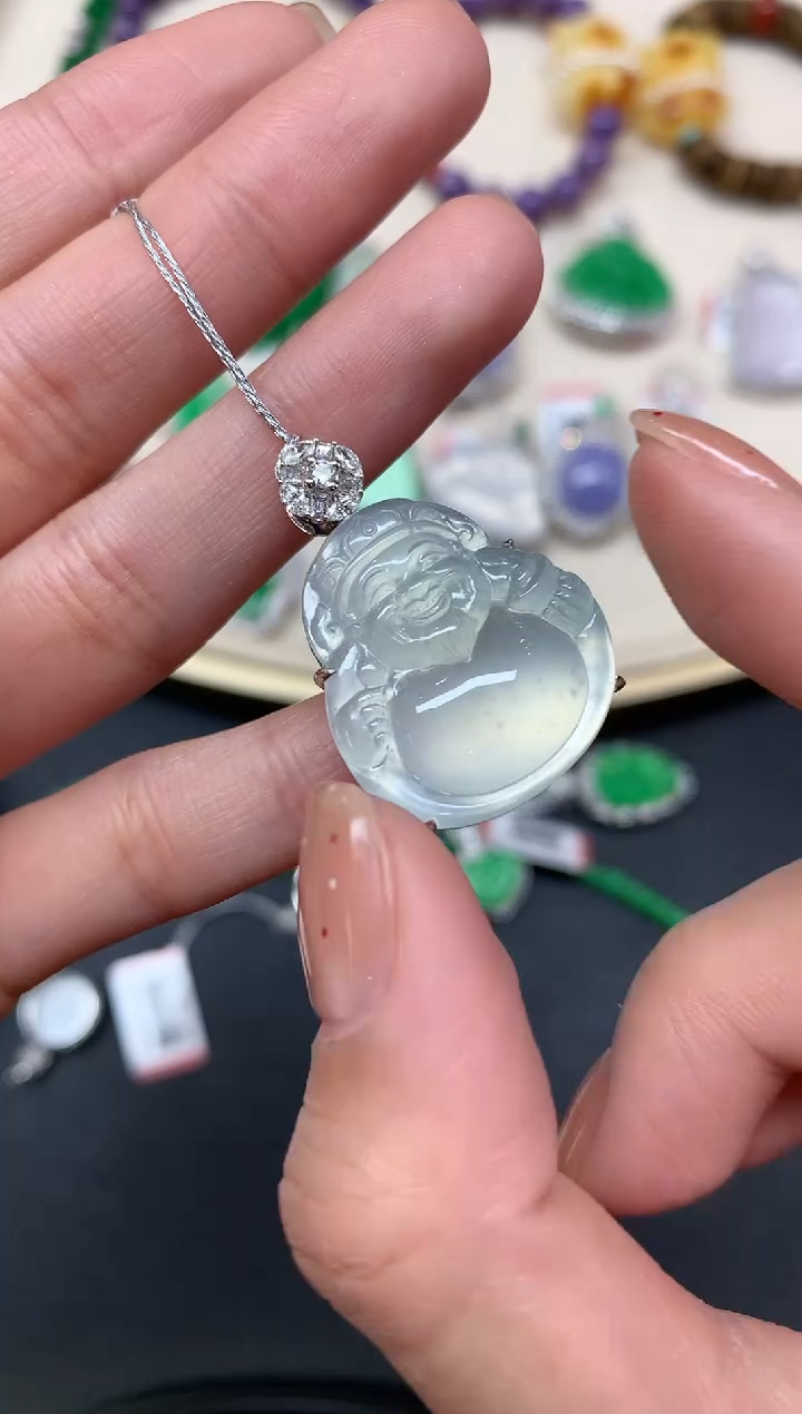 【闪购商品】翡翠吊坠(不含链)18K金镶嵌吊坠A25|29800