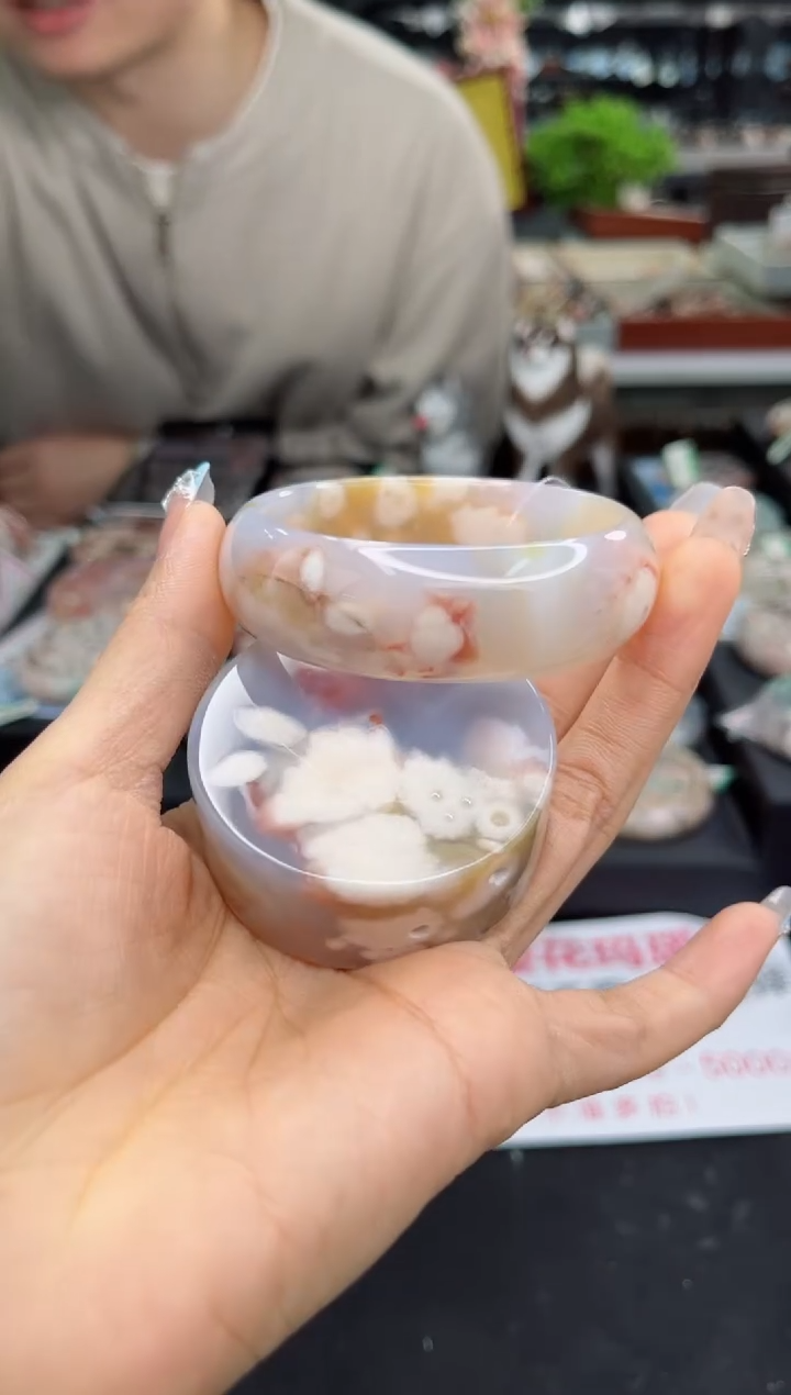 【闪购商品】石英质玉手镯未镶嵌53圈口（赠品镯心）6538700