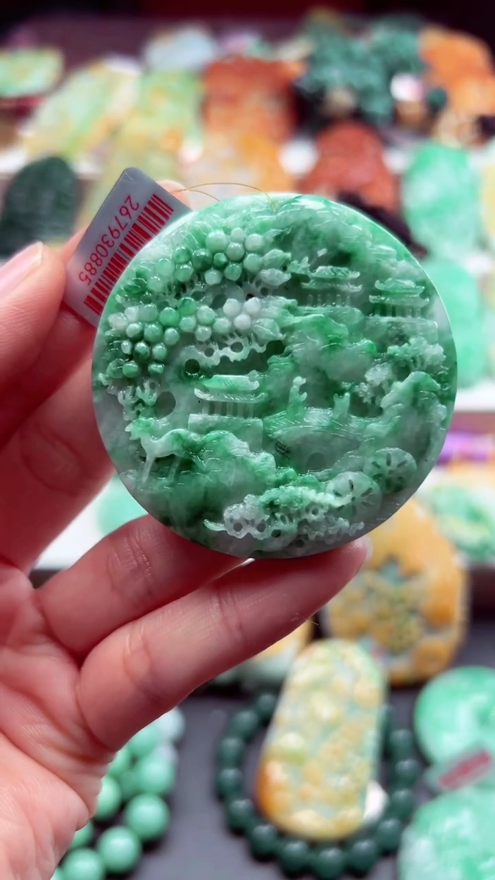 吊坠(不含链)未镶嵌翡翠天然翡翠