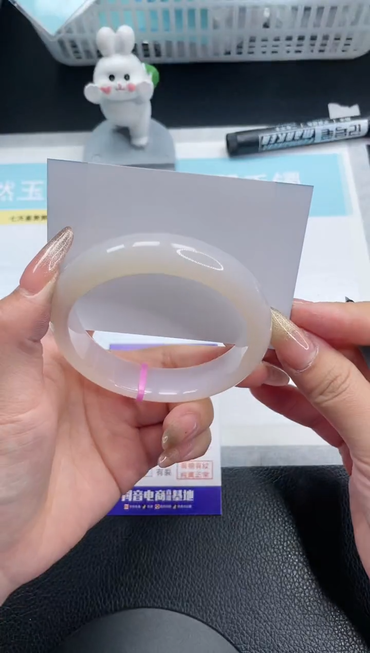 【闪购商品】石英质玉手镯未镶嵌23S328-60