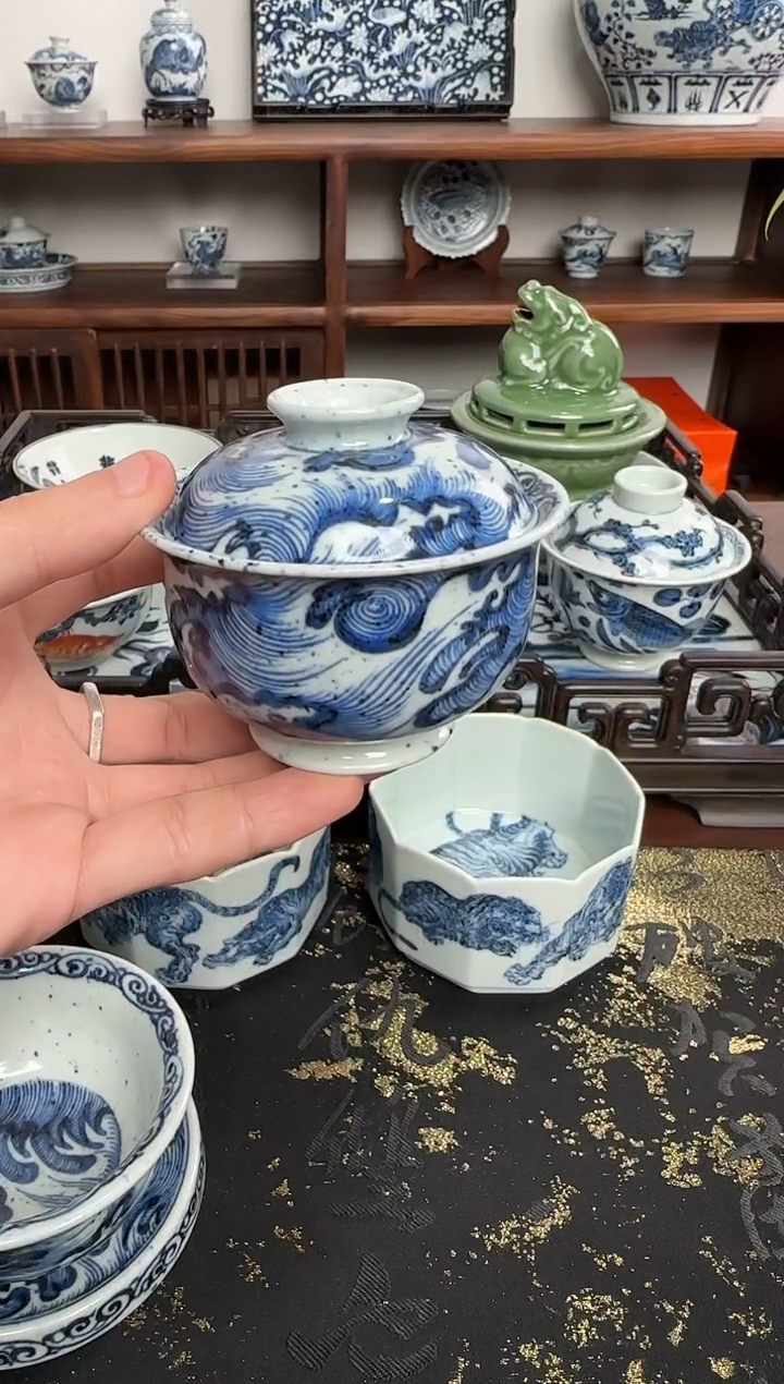 【闪购商品】盖碗含真藏古撒蓝海浪布袋盖碗