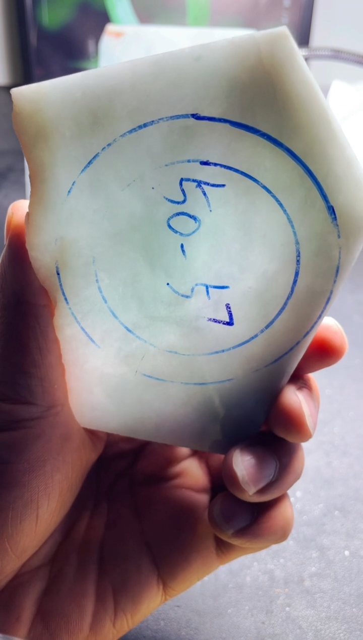 未镶嵌翡翠定制翡翠热****当翡翠