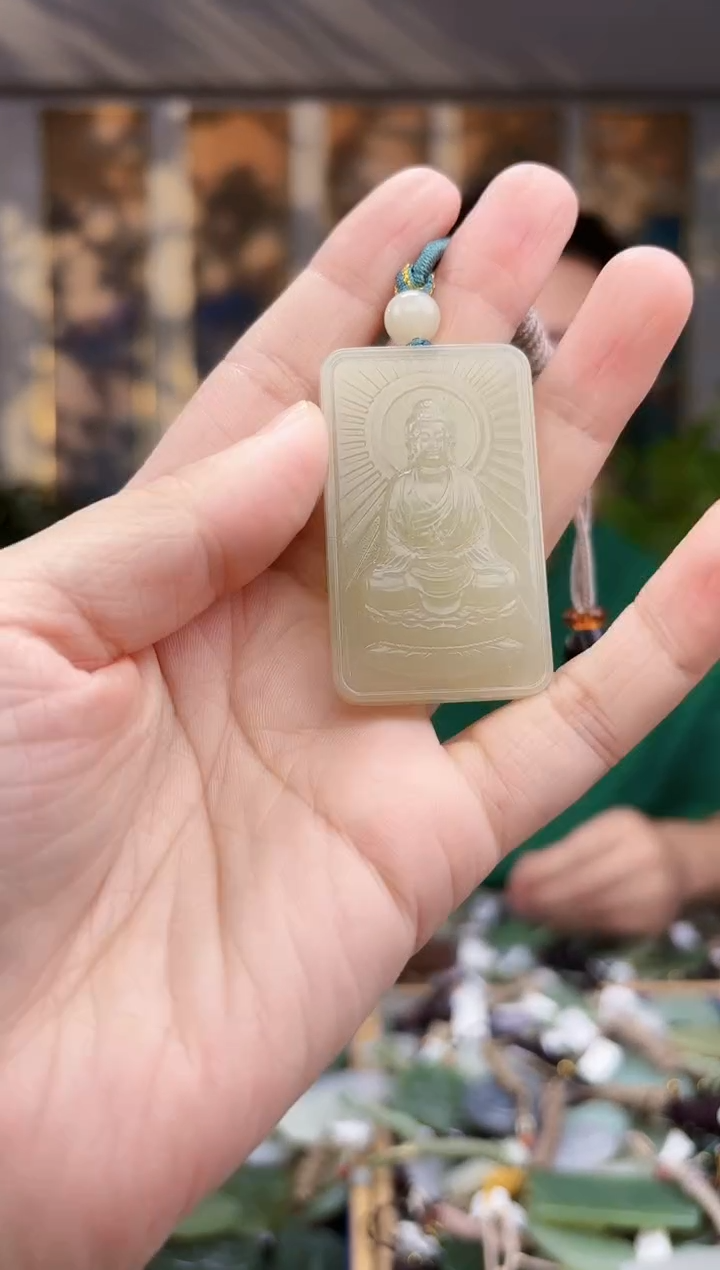 未镶嵌和田玉挂件拍一发一