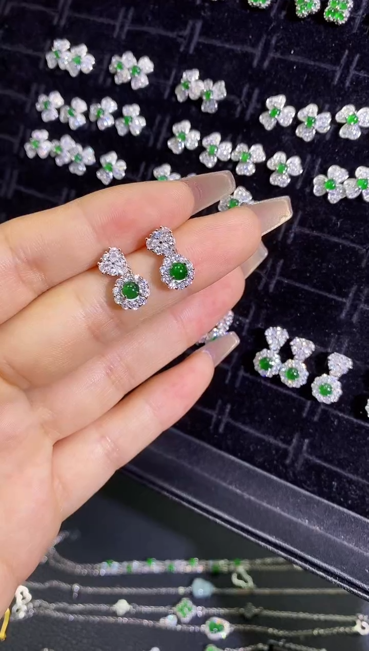 【闪购商品】翡翠耳饰未镶嵌小蛋面耳钉