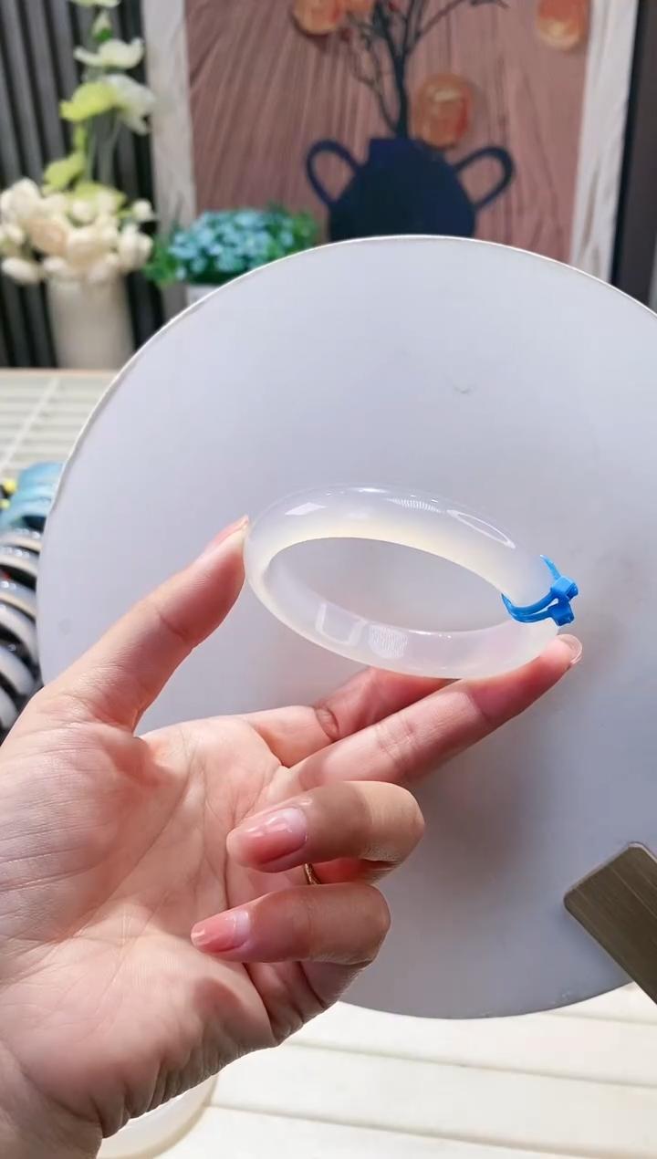 手镯玛瑙/玉髓未镶嵌20-55.4