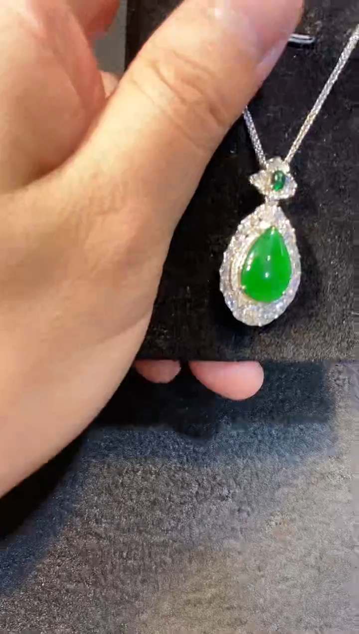 【闪购商品】翡翠吊坠(不含链)未镶嵌多样性发货不含链其一