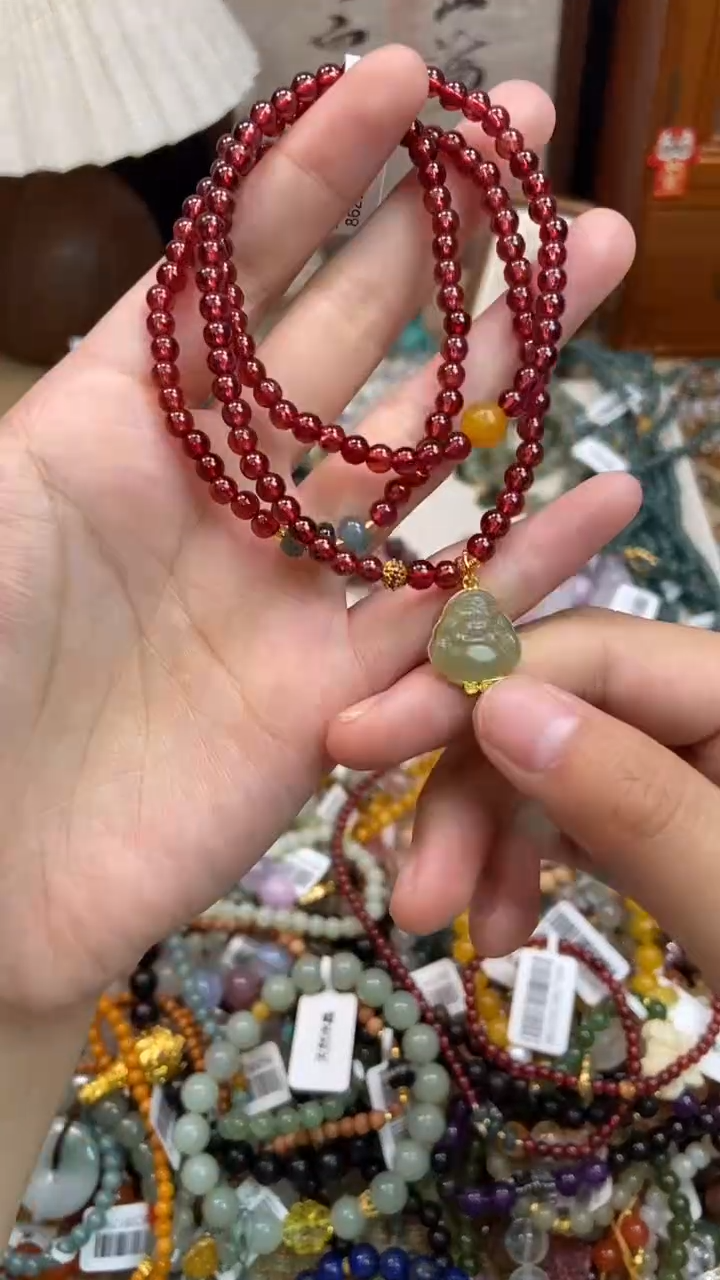 未镶嵌手链石榴石266