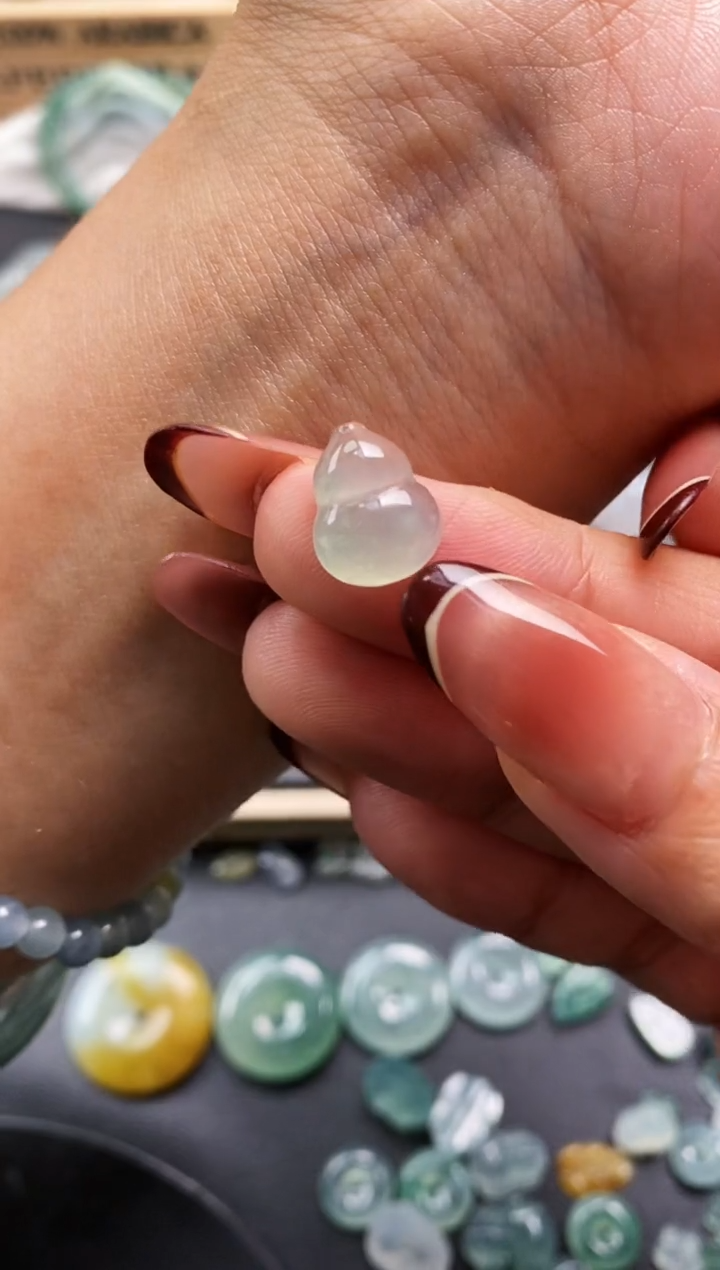 裸石翡翠福利品 葫芦