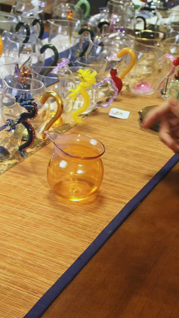 【闪购商品】彩轩粉玉公杯晶焱金标