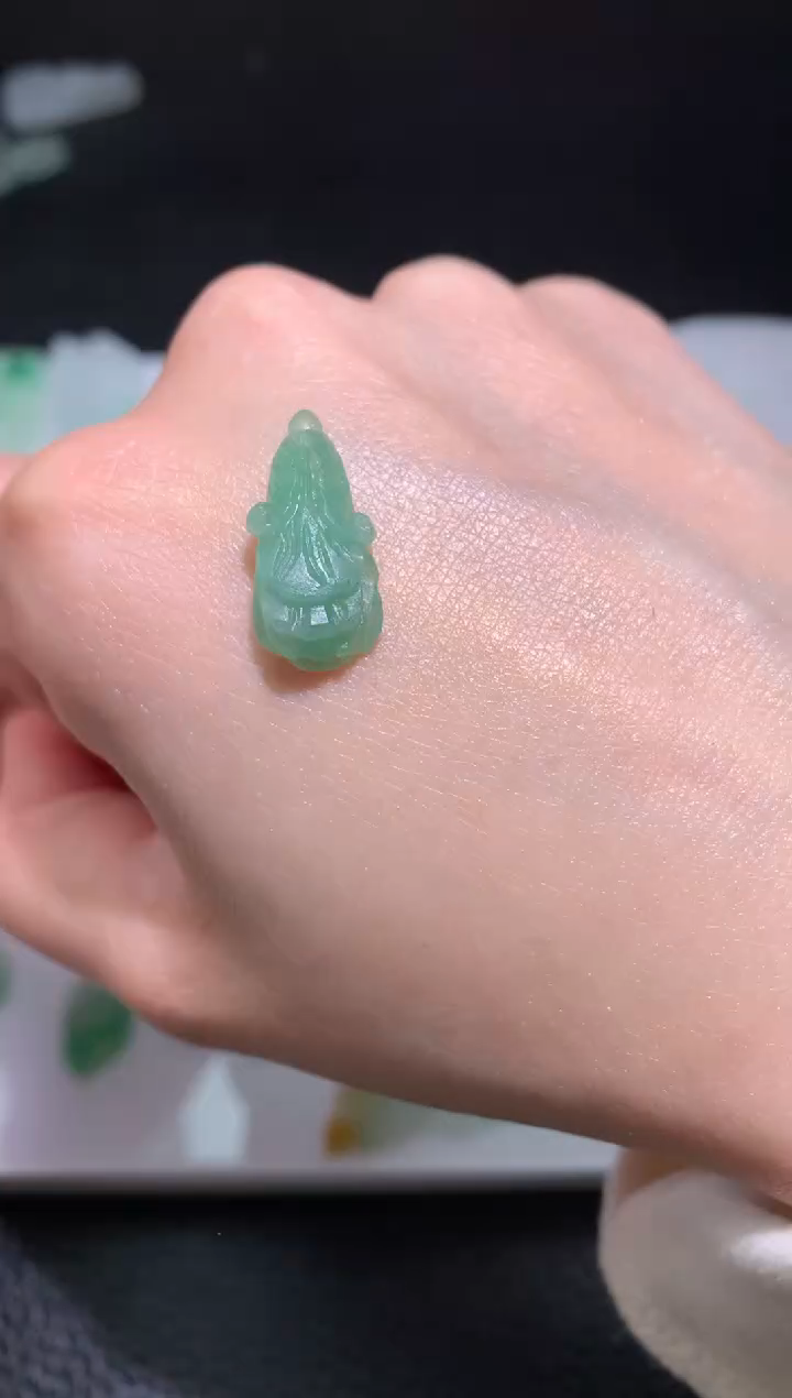 【闪购商品】定制翡翠未镶嵌毛货