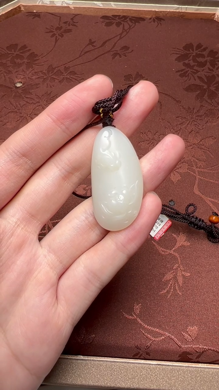 【闪购商品】和田玉吊坠(不含链)未镶嵌HBHT500010山流水花牌2