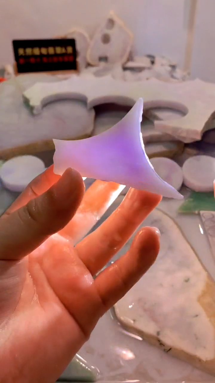 翡翠未镶嵌颈饰缅甸A货翡翠841