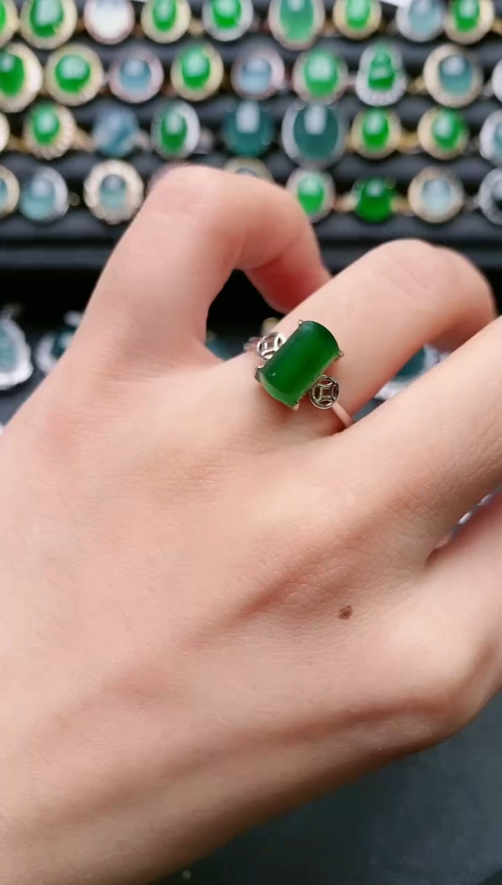 【闪购商品】翡翠戒指银S925镶嵌11111