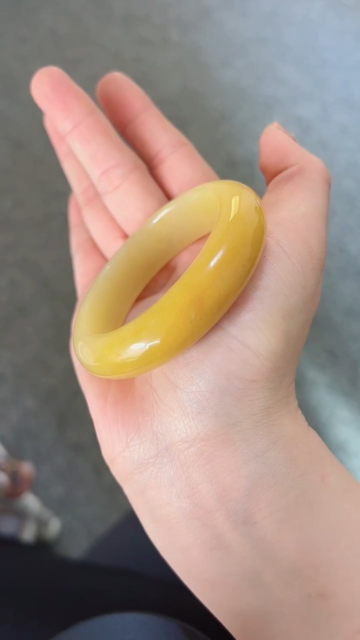 【闪购商品】石英质玉手镯未镶嵌524-53（包容)