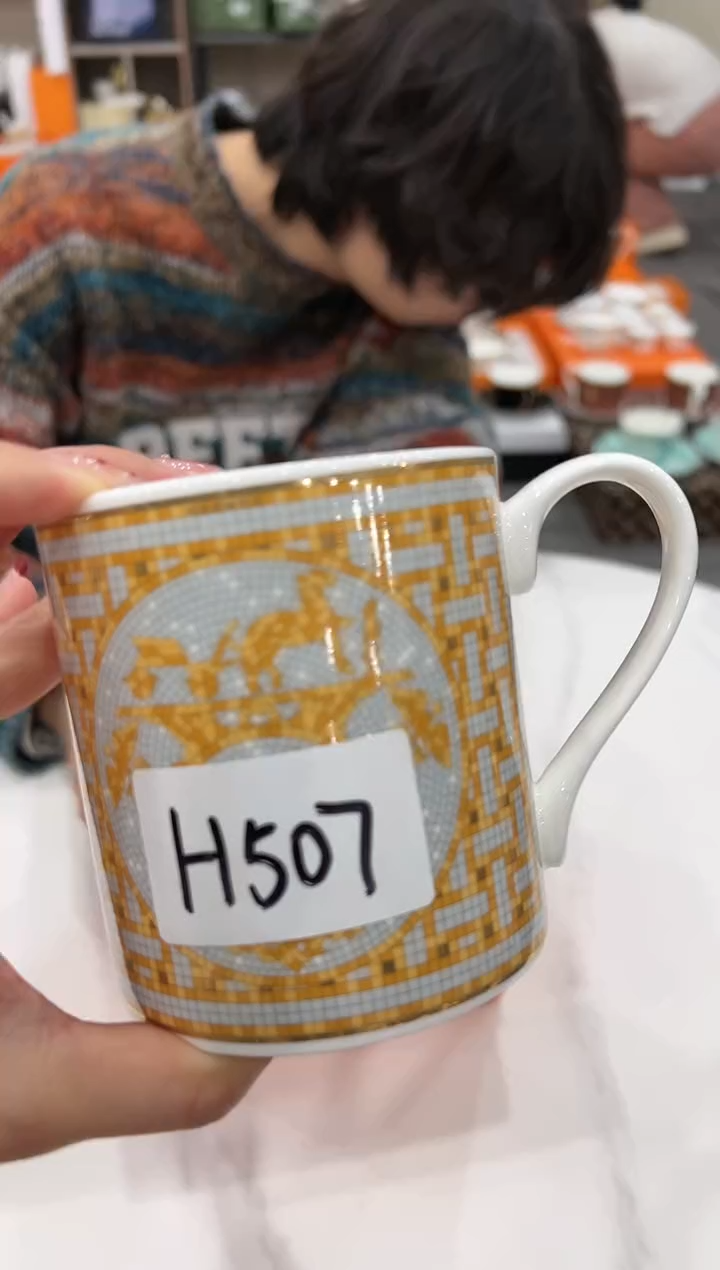 【闪购商品】杯H507--------------